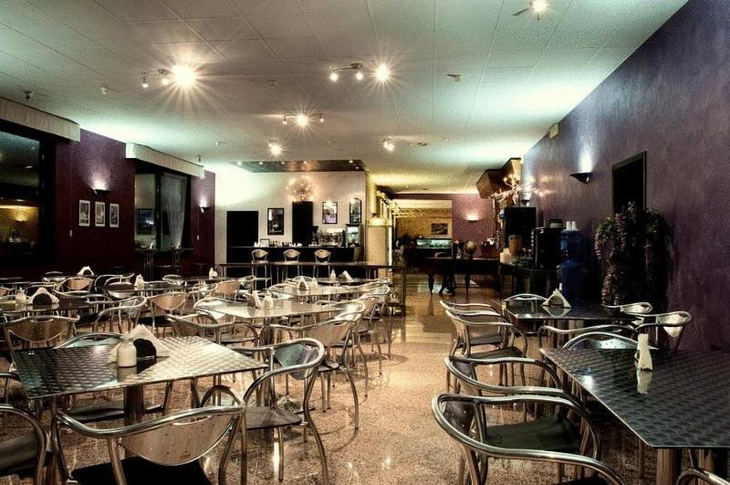 Airone Hotel Ρέτζιο Εμίλια Εξωτερικό φωτογραφία